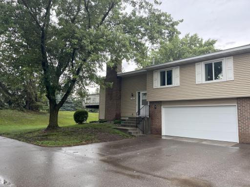 4693 Ridge Cliff Drive, Eagan, MN 55122