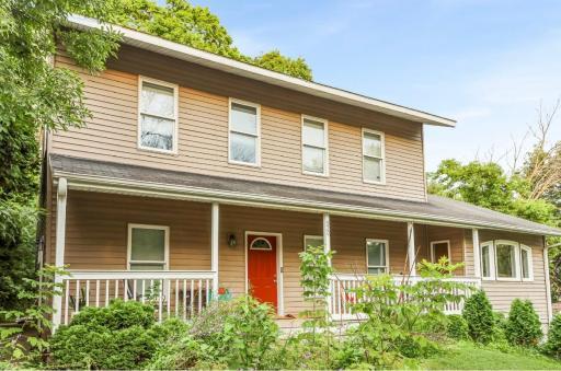 520 Hanlon Avenue, Wayzata, MN 55391
