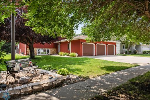 1421 15th Avenue E, West Fargo, ND 58078