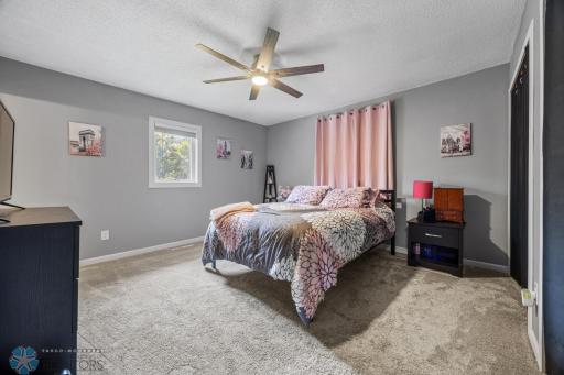 1421 15th Avenue E, West Fargo, ND 58078
