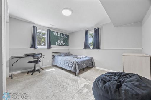 1421 15th Avenue E, West Fargo, ND 58078