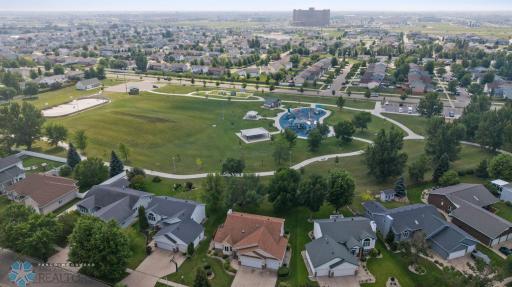 1421 15th Avenue E, West Fargo, ND 58078