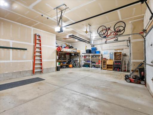 Heated garage with 12 foot ceilings in garage.