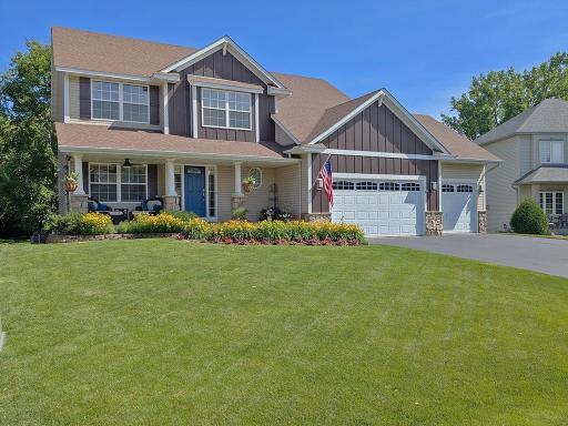 Quiet cul-de-sac setting in sought-after ISD196, with easy access to parks, trails, schools, and shopping.