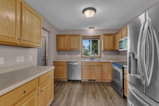 5510 Knollwood Drive, Saint Cloud, MN 56303