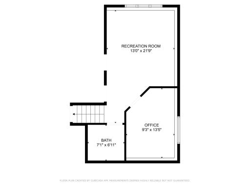 Lower Level Floor Plan ( sizes are approximate and not to be relied on )