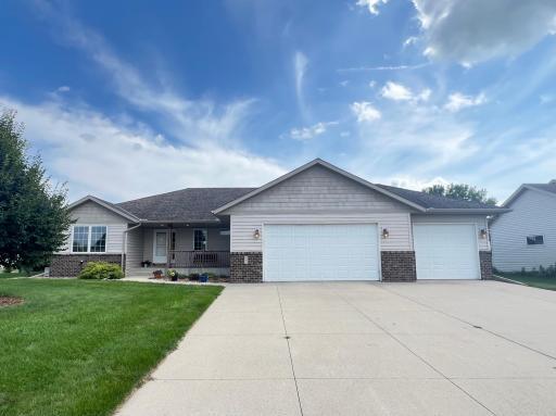 406 20th Street W, Glencoe, MN 55336