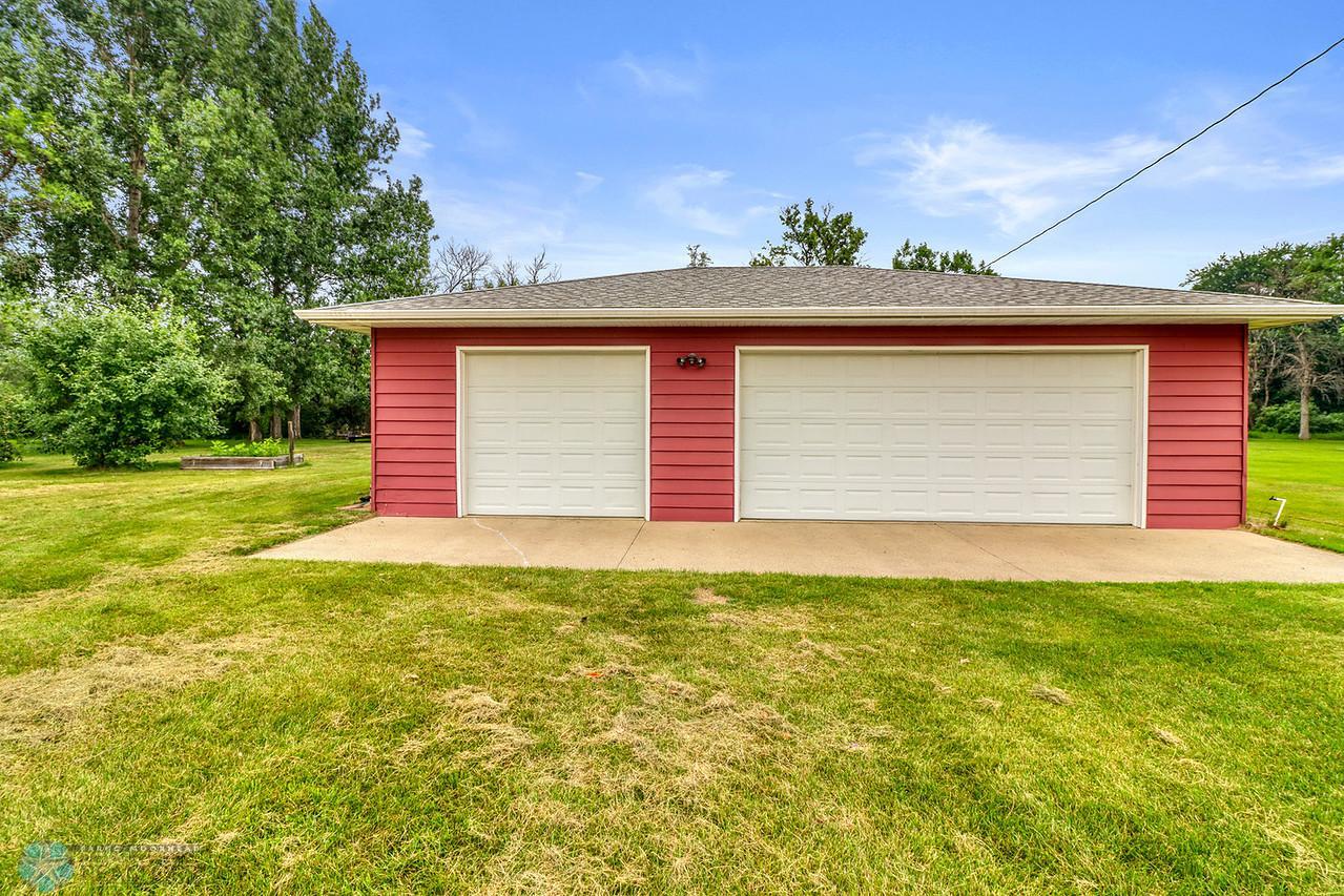 Unattached Garage1_1-1280.JPG