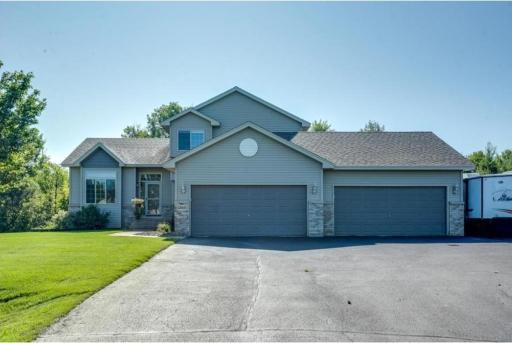 22541 Monroe Street NE, Cedar, MN 55011