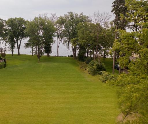 3055 N Shore Drive, Wayzata, MN 55391