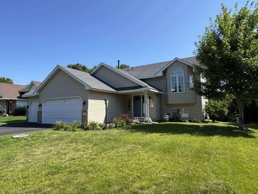 9325 Harkness Avenue S, Cottage Grove, MN 55016