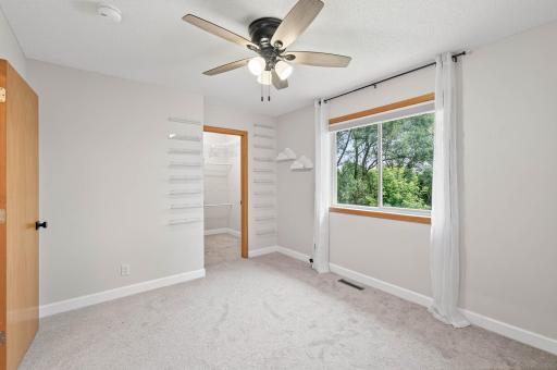 9325 Harkness Avenue S, Cottage Grove, MN 55016