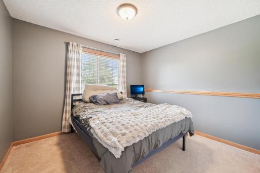 909 Heritage Trail, Jordan, MN 55352