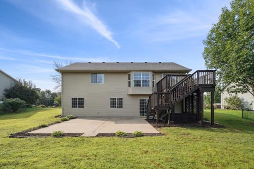 909 Heritage Trail, Jordan, MN 55352