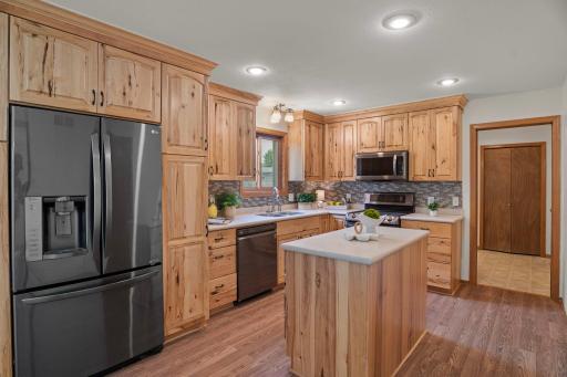2208 Coldwater Crossing, Mayer, MN 55360