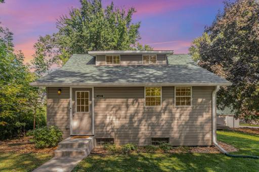 5432 Williams Avenue, Dellwood, MN 55110