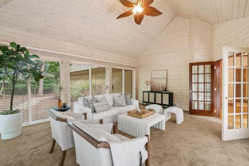340 Ridge Circle, Wayzata, MN 55391