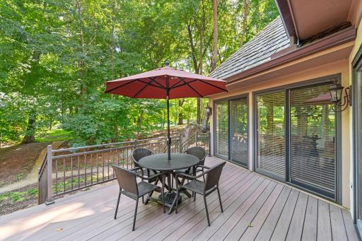 340 Ridge Circle, Wayzata, MN 55391