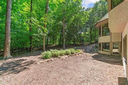 340 Ridge Circle, Wayzata, MN 55391