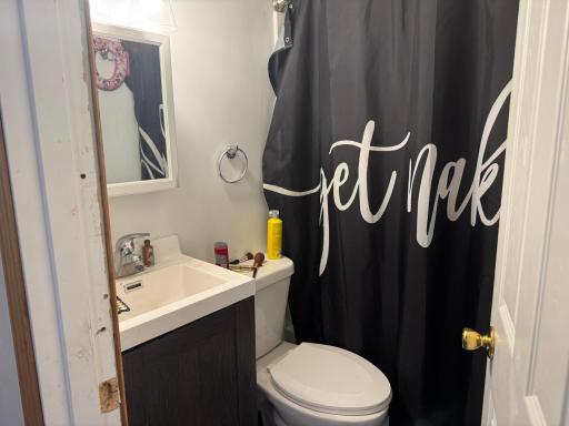 Unit 1 Bathroom.JPG