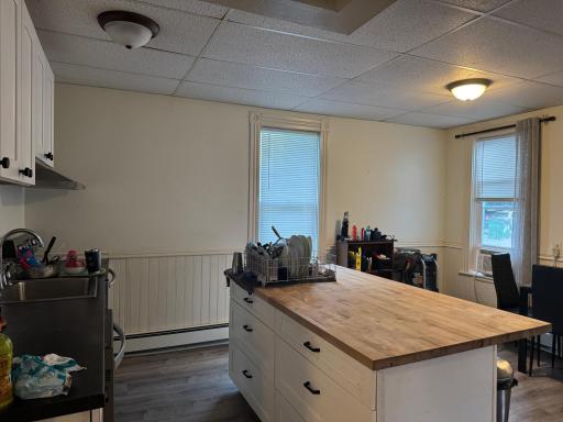 Unit 1 Kitchen Island.JPG