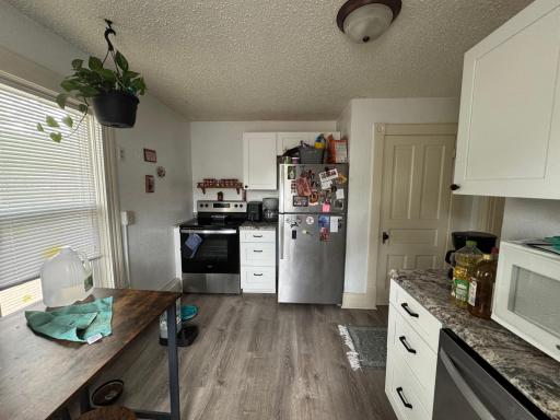 Upper Kitchen2.JPG