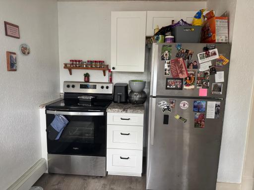 Upper Kitchen3.JPG