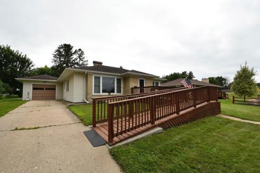 345 E 5th Street, Zumbrota, MN 55992