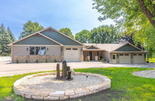 Front of the house complete with fountain!