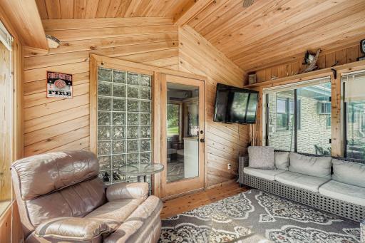 208 Sunset Drive, Jordan, MN 55352