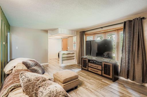 208 Sunset Drive, Jordan, MN 55352