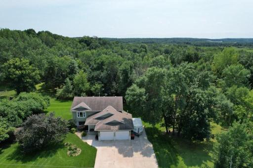 15726 Parkwood Circle, Avon, MN 56310