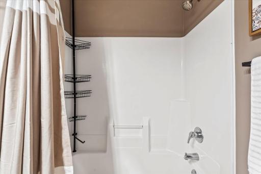 8140 Parell Avenue NE, Elk River, MN 55330