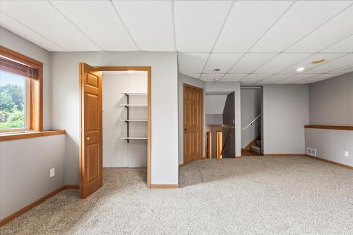 8140 Parell Avenue NE, Elk River, MN 55330