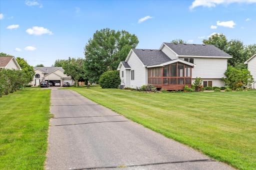 8140 Parell Avenue NE, Elk River, MN 55330