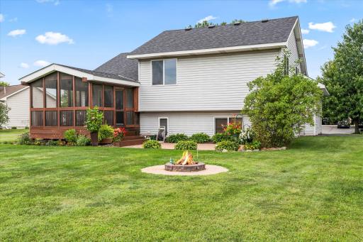 8140 Parell Avenue NE, Elk River, MN 55330
