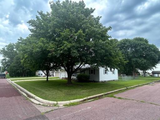 611 Elm Avenue, Westbrook, MN 56183