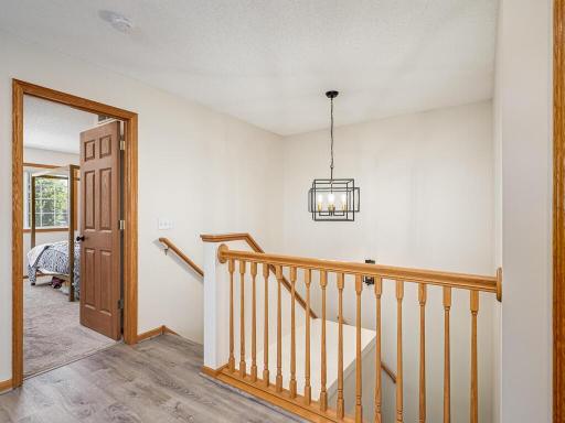 1806 111th Avenue NE, Blaine, MN 55449
