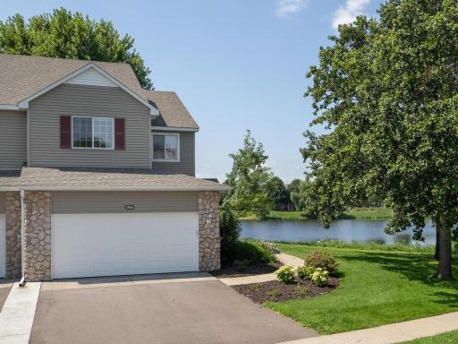 1806 111th Avenue NE, Blaine, MN 55449