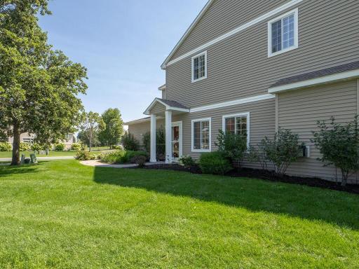 1806 111th Avenue NE, Blaine, MN 55449