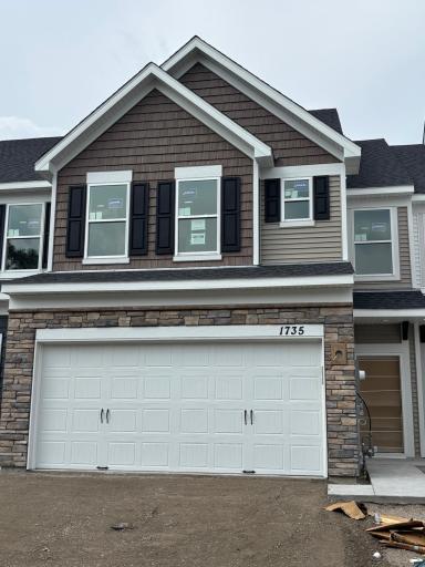 1735 Hauer Trail, Shakopee, MN 55379