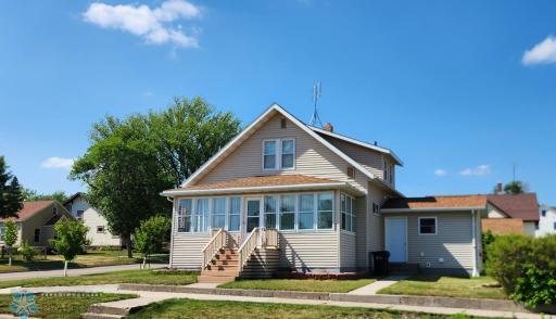 468 5th Street NW, Valley City, ND 58072