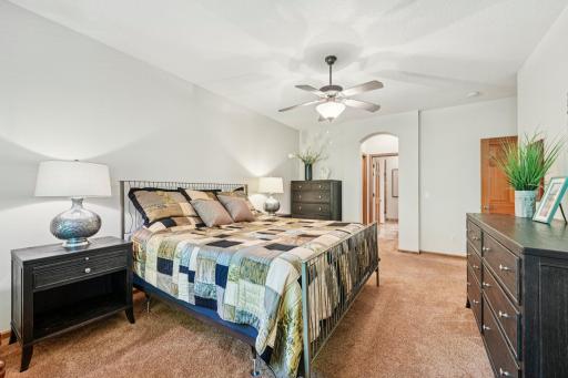17258 Tilia Ridge, Eden Prairie, MN 55347