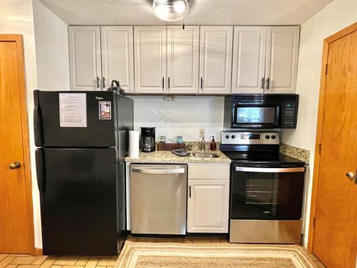128 Bridge Run Lane, B, Lutsen, MN 55612