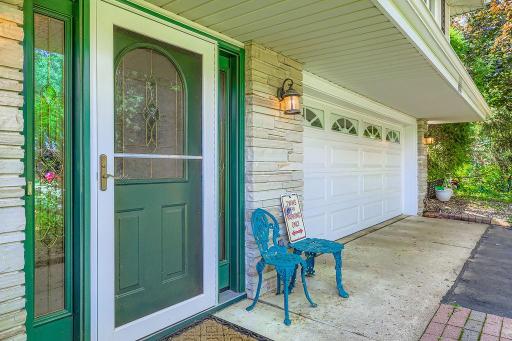 8516 Zenith Circle S, Bloomington, MN 55431