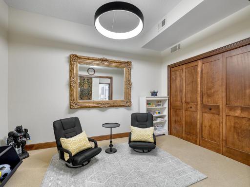 715 Linden Street, 204, Saint Paul, MN 55118