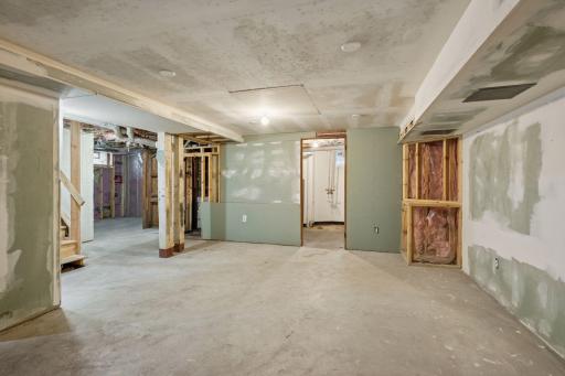 3701 Pillsbury Avenue S, Minneapolis, MN 55409