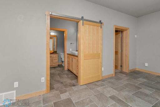 1336 Goldenwood Drive, West Fargo, ND 58078
