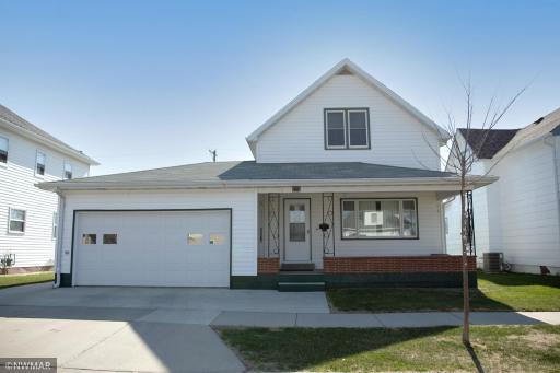 Photo for 225 Lincoln Avenue, Crookston, MN 56716 - listing #6762758 225 Lincoln Avenue, Crookston, MN 56716