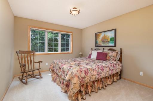 17712 Cascade Drive, Eden Prairie, MN 55347